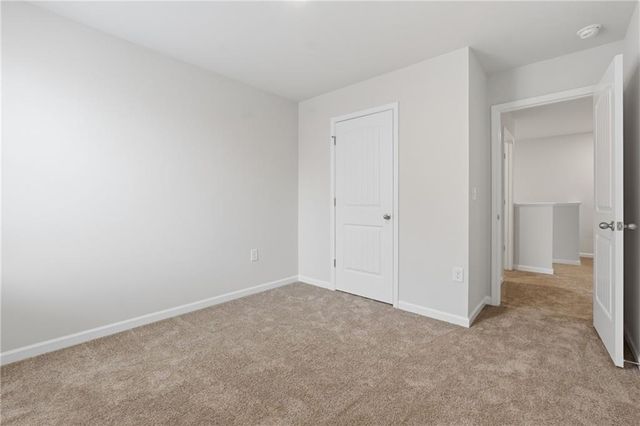 222 Norchester Avenue, Hogansville, GA 30230