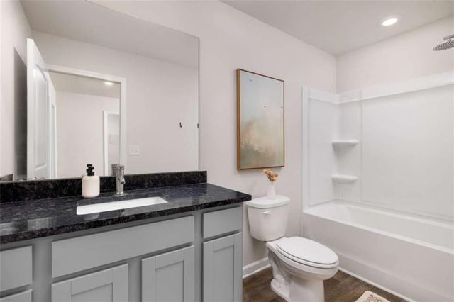 222 Norchester Avenue, Hogansville, GA 30230