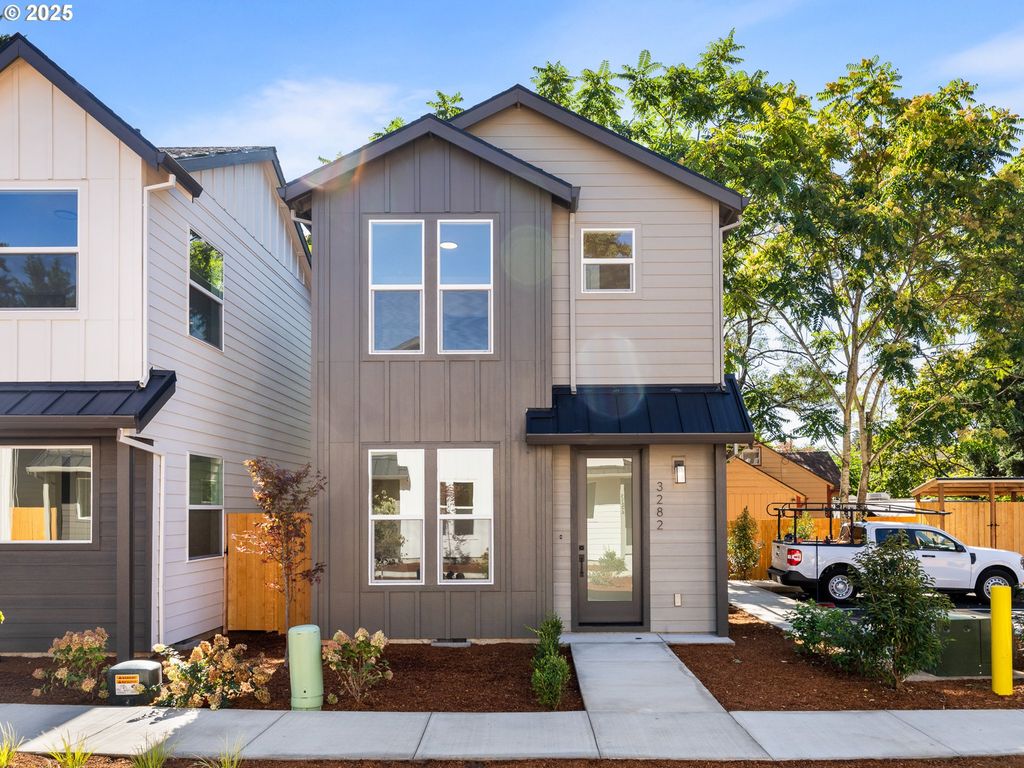 3246 Se 115th Ave, Portland, OR 97266