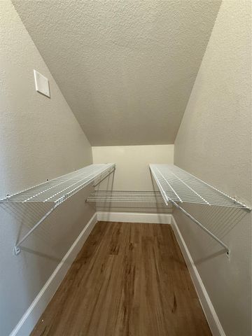 9722 Pelsey Street, Houston, TX 77029