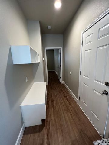 9722 Pelsey Street, Houston, TX 77029