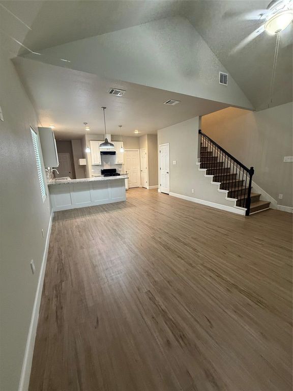 9722 Pelsey Street, Houston, TX 77029
