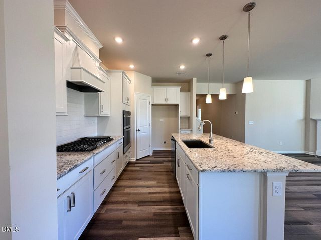 4933 Flathead Place, Fuquay Varina, NC 27526
