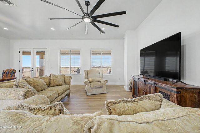 849 N SHANNON Place, Casa Grande, AZ 85193