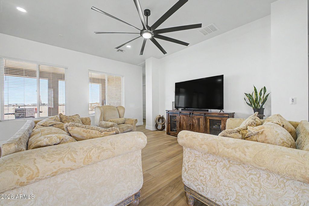 849 N SHANNON Place, Casa Grande, AZ 85193 — photo 4