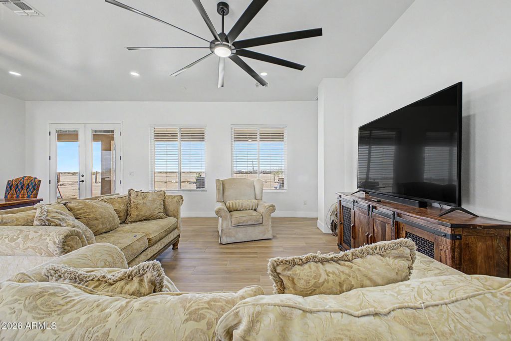849 N SHANNON Place, Casa Grande, AZ 85193 — photo 5