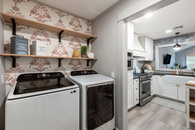 1402 N Dorothy Avenue, Claremore, OK 74017