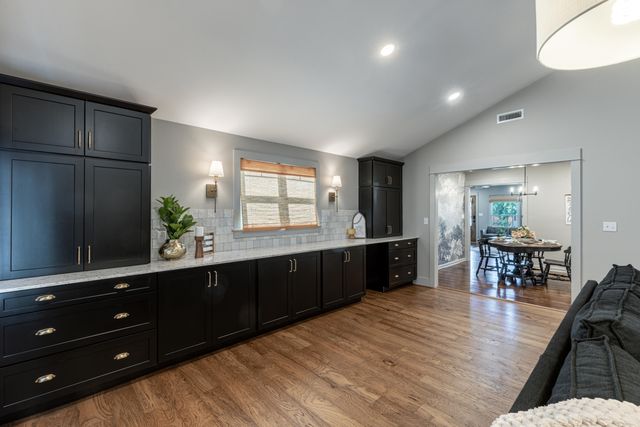 1402 N Dorothy Avenue, Claremore, OK 74017