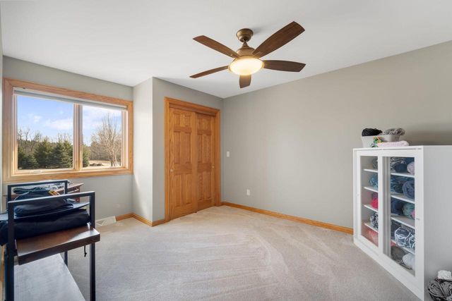 3219 Old Hickory PLACE, West Bend, WI 53095