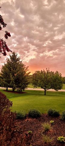 3219 Old Hickory PLACE, West Bend, WI 53095