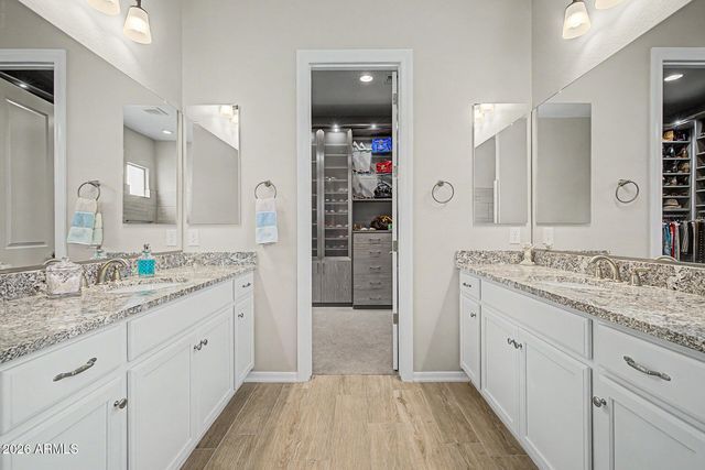 10369 W ROWEL Road, Peoria, AZ 85383