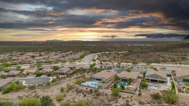 10369 W ROWEL Road, Peoria, AZ 85383