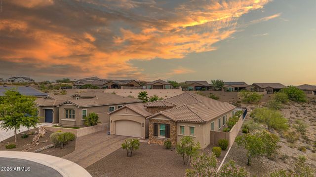 10369 W ROWEL Road, Peoria, AZ 85383