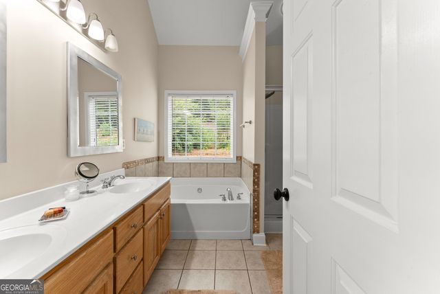 4733 Warwick Drive, Gainesville, GA 30506