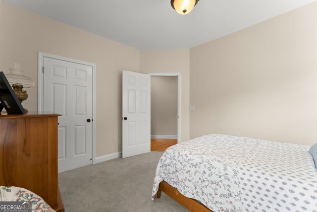 4733 Warwick Drive, Gainesville, GA 30506