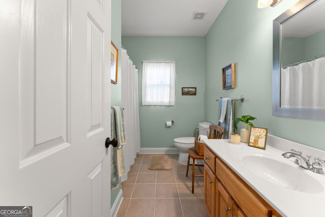 4733 Warwick Drive, Gainesville, GA 30506