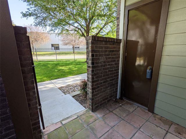 3101 Sondra Drive 101, Fort Worth, TX 76107