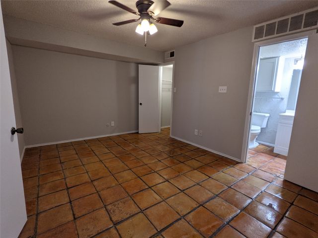 3101 Sondra Drive 101, Fort Worth, TX 76107