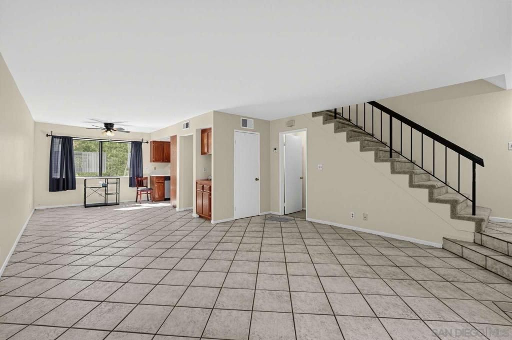 8750 Kester AVE 31, Panorama City, CA 91402 — photo 2
