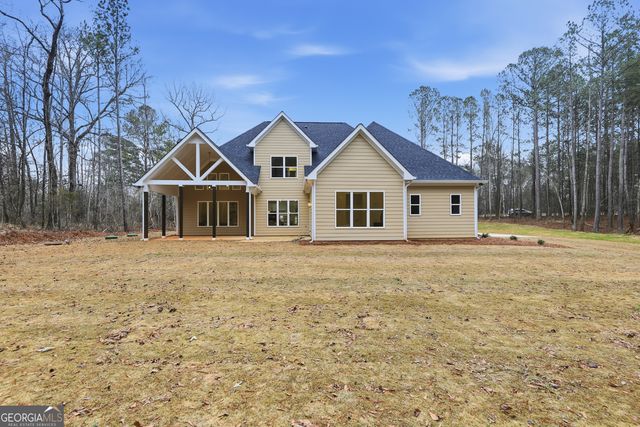 370 Harbour Shores Drive, Jackson, GA 30233