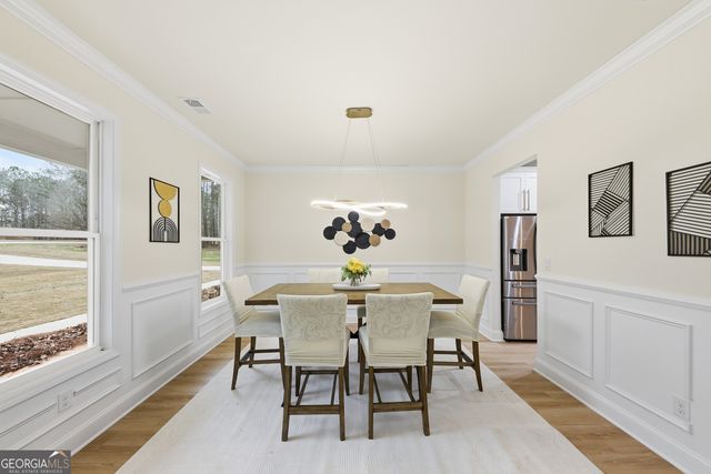370 Harbour Shores Drive, Jackson, GA 30233