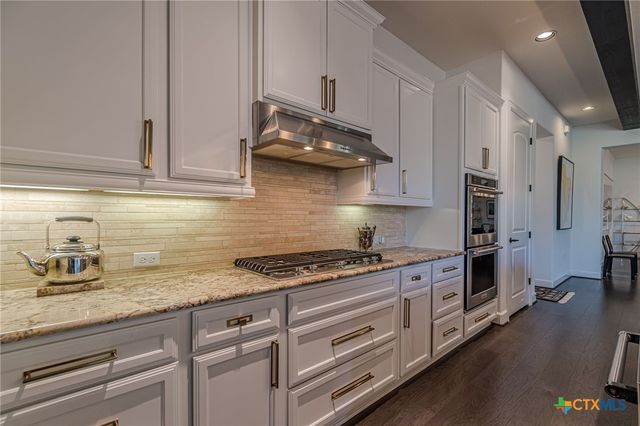 216 Skipping Cedar Street, San Marcos, TX 78666