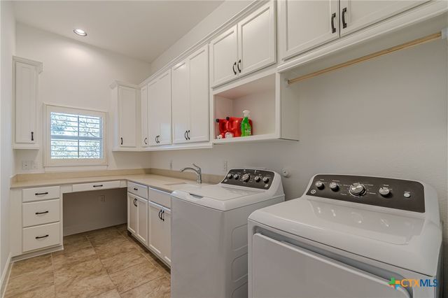 216 Skipping Cedar Street, San Marcos, TX 78666