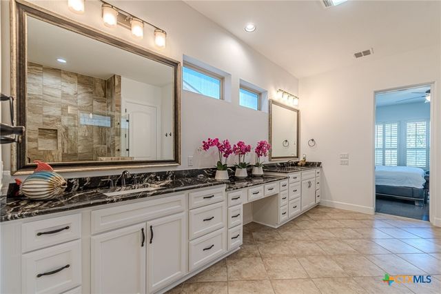 216 Skipping Cedar Street, San Marcos, TX 78666