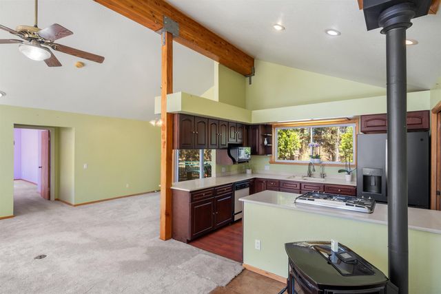 240 Meadow Ranch Road, Calpine, CA 96124