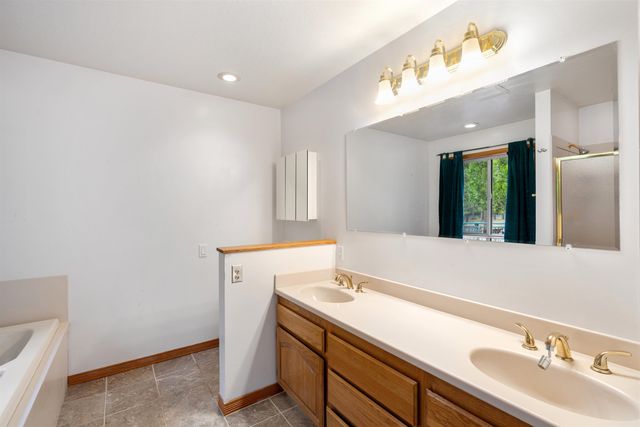 240 Meadow Ranch Road, Calpine, CA 96124