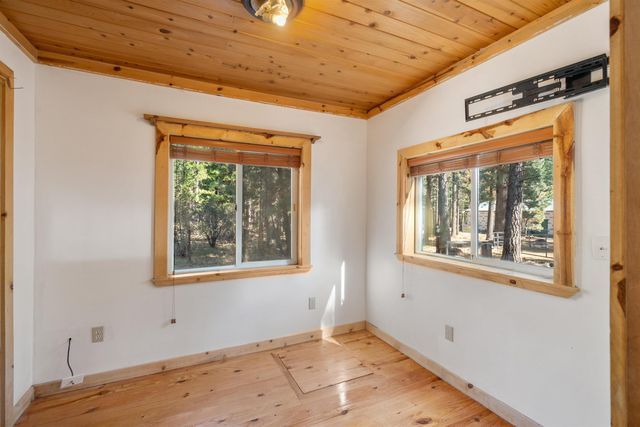 240 Meadow Ranch Road, Calpine, CA 96124