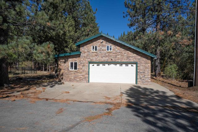 240 Meadow Ranch Road, Calpine, CA 96124