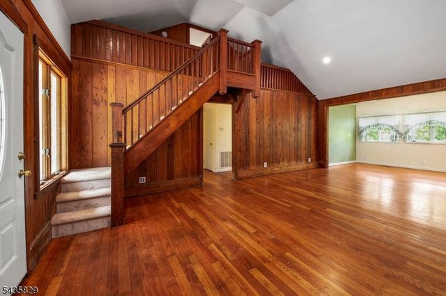 13 Island Trl, West Milford Twp., NJ 07421