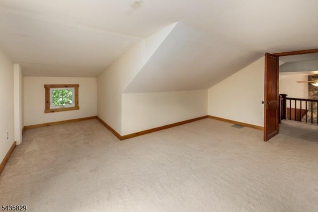 13 Island Trl, West Milford Twp., NJ 07421