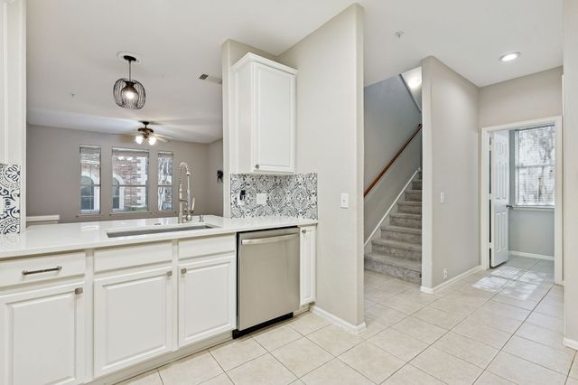 152 Leonard Street, Lewisville, TX 75057