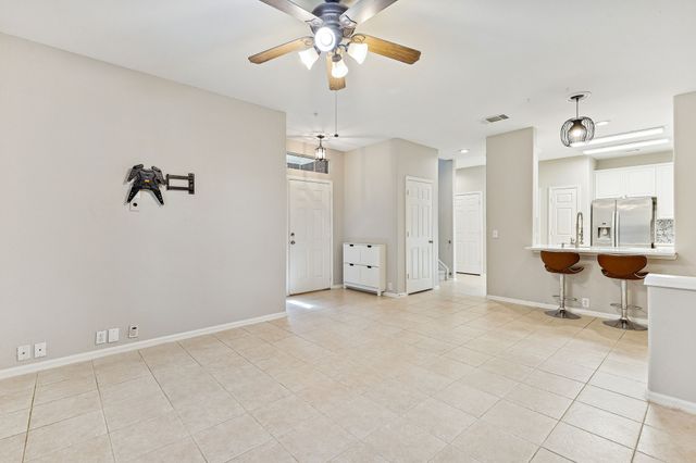 152 Leonard Street, Lewisville, TX 75057