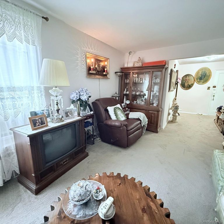 83-15 98 Street 3K, Woodhaven, NY 11421 — photo 4