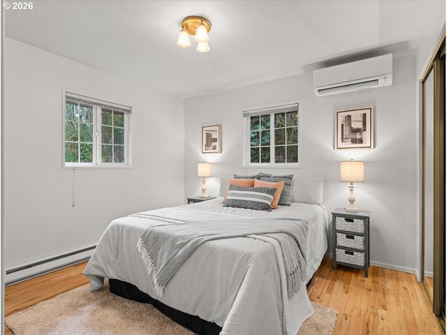 6544 Sw 46TH Pl, Portland, OR 97221