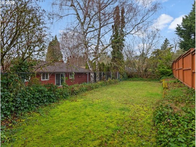 6544 Sw 46TH Pl, Portland, OR 97221
