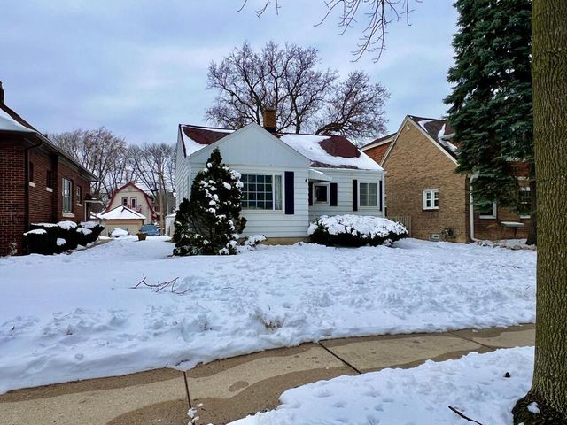 160 W Crawford AVENUE, Milwaukee, WI 53207