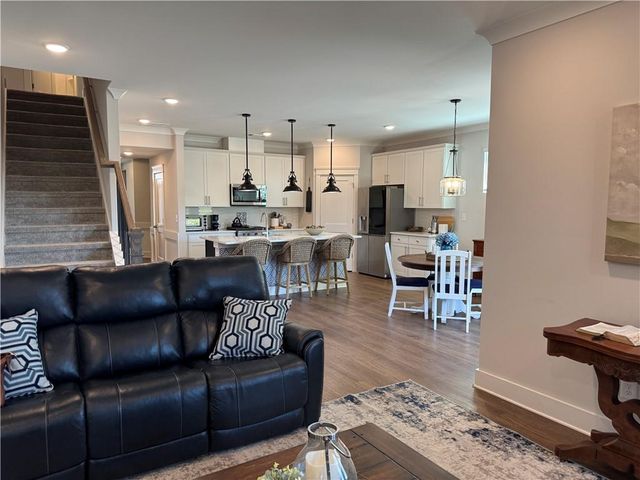 186 Sunshower Ridge, Canton, GA 30114