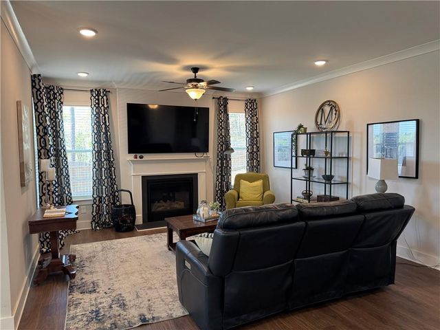 186 Sunshower Ridge, Canton, GA 30114