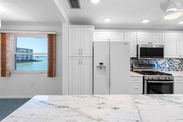 5960 30TH AVENUE S 312, Gulfport, FL 33707