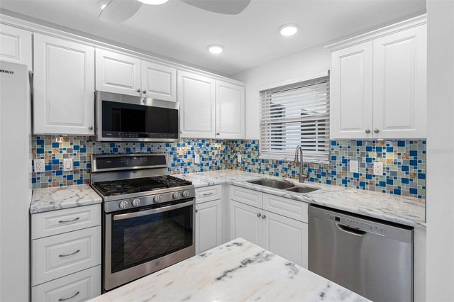 5960 30TH AVENUE S 312, Gulfport, FL 33707