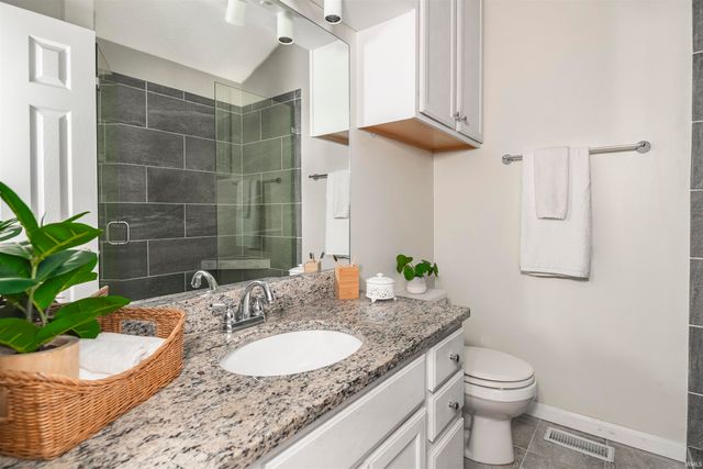 3311 S TULIP Avenue, Bloomington, IN 47403