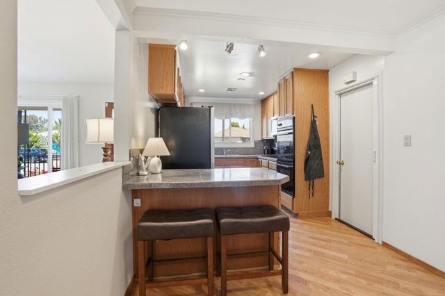 439 Wisteria Drive, East Palo Alto, CA 94303