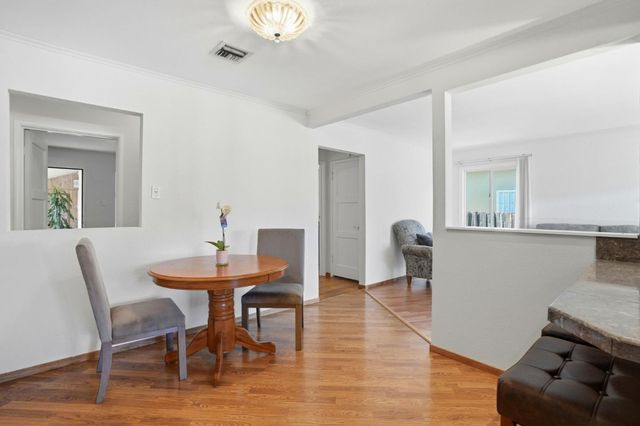 439 Wisteria Drive, East Palo Alto, CA 94303