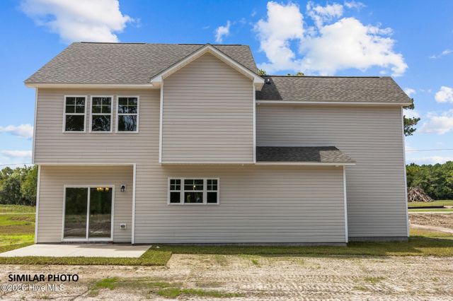 306 Purple Rain Court, Richlands, NC 28574