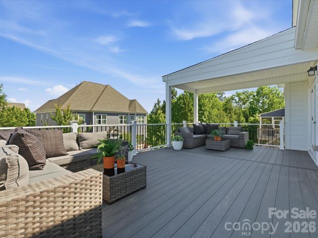 4017 Henshaw Road, Waxhaw, NC 28173
