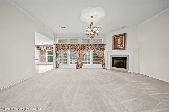 1104 Breckenridge Drive, Van Buren, AR 72956